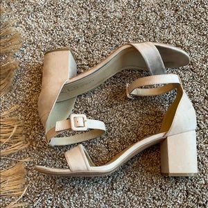 Tan/cream wedge heels